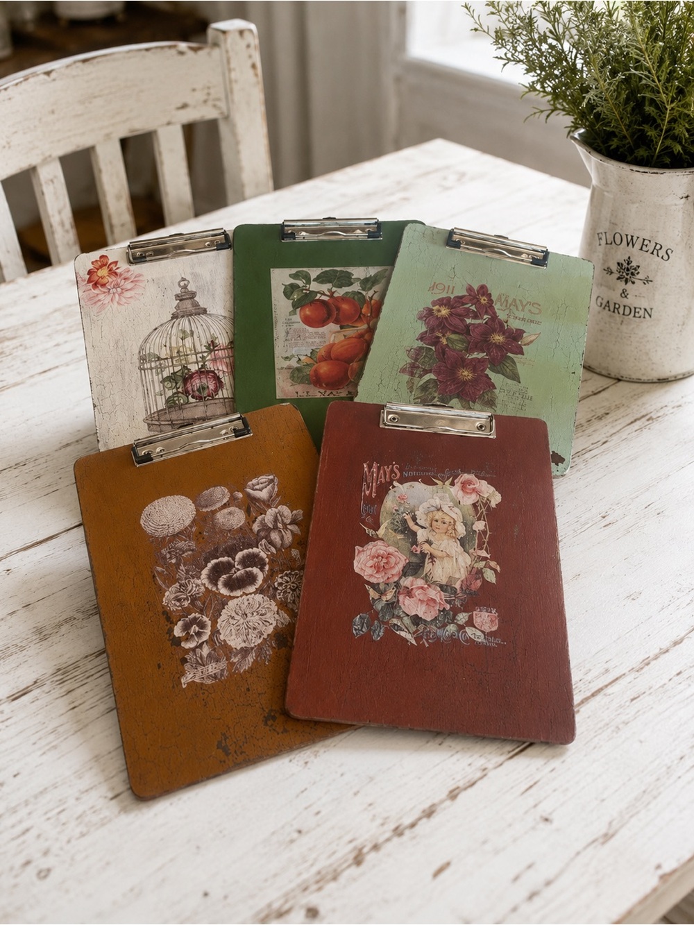 Chippy Style Clipboards w/Transfers